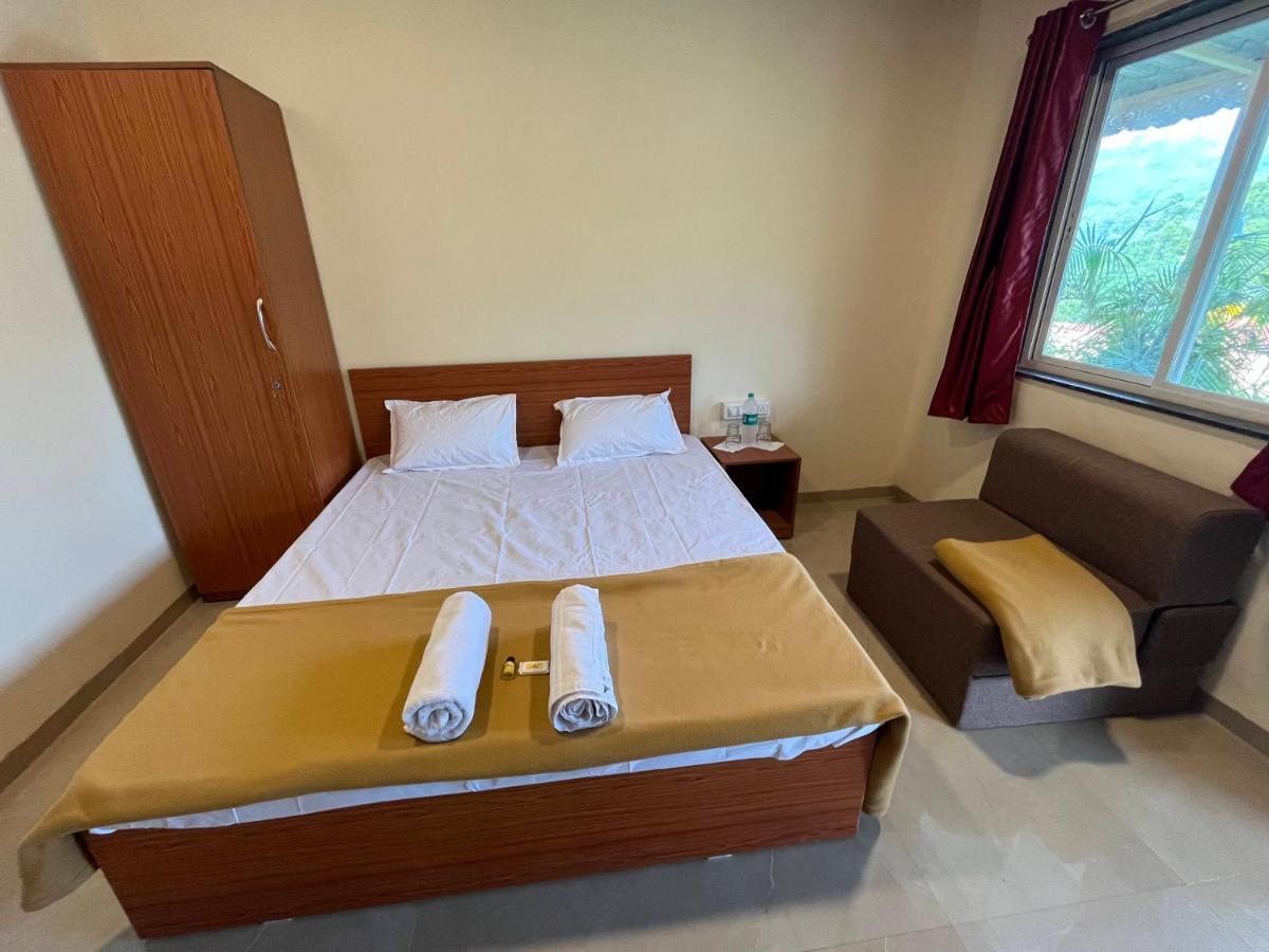 Vrisa Mountain Retreat Hotel Welhe ภายนอก รูปภาพ