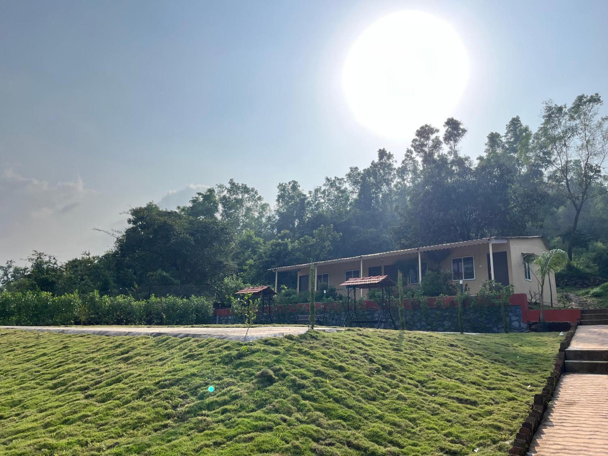 Vrisa Mountain Retreat Hotel Welhe ภายนอก รูปภาพ